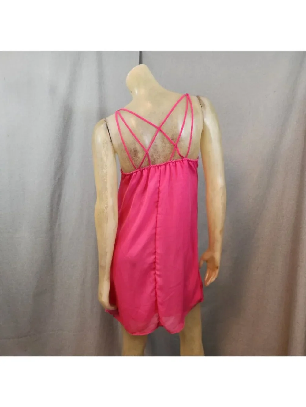 Charlotte Russe Solid Pink Sweetheart Neck Slvlss Strappy Shift Dress MEDIUM - Picture 4 of 6